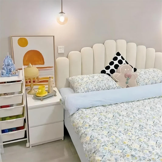 Modern Bed Upholstered Sofa Bed Solid Wood Bed Double Master Bedroom Furniture